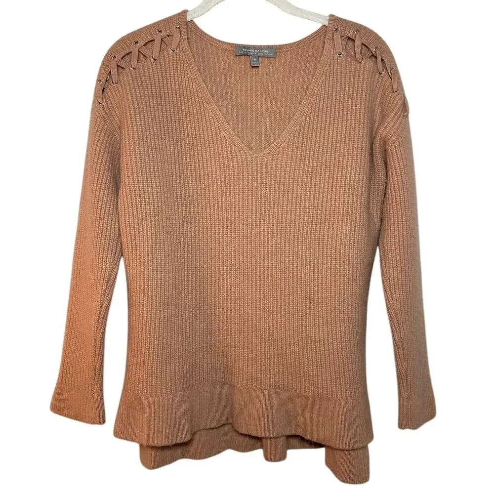 Neiman Marcus The Cashmere Collection Pink V-Neck Sweater Women's Small